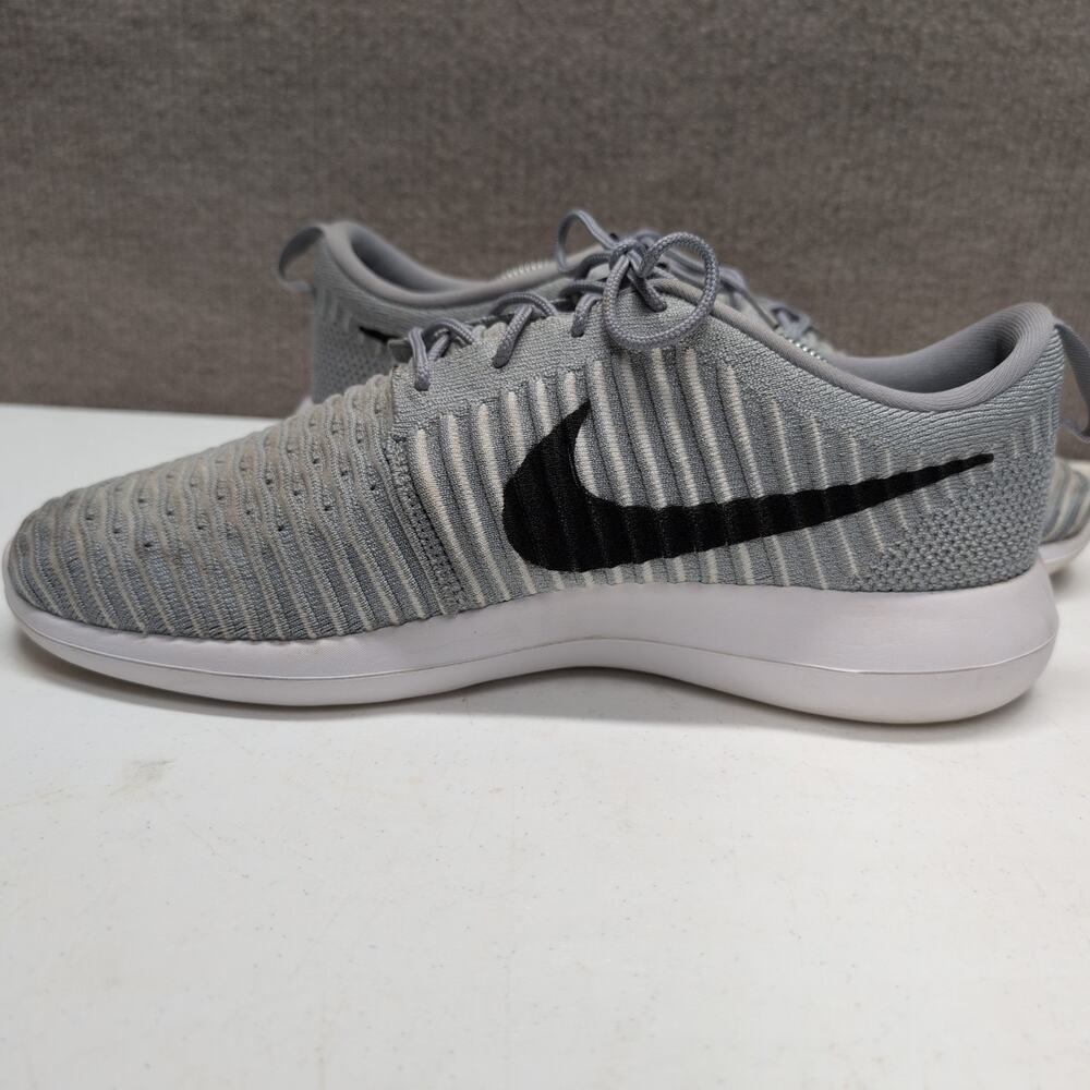 Nike Roshe Two Flyknit Men's Gray Gold Sneakers Running Shoes Size 11.5 - Picture 6 of 9